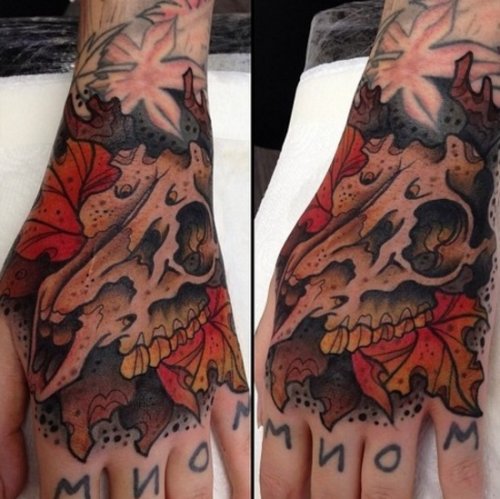 Люди и татуировки (23 фото)