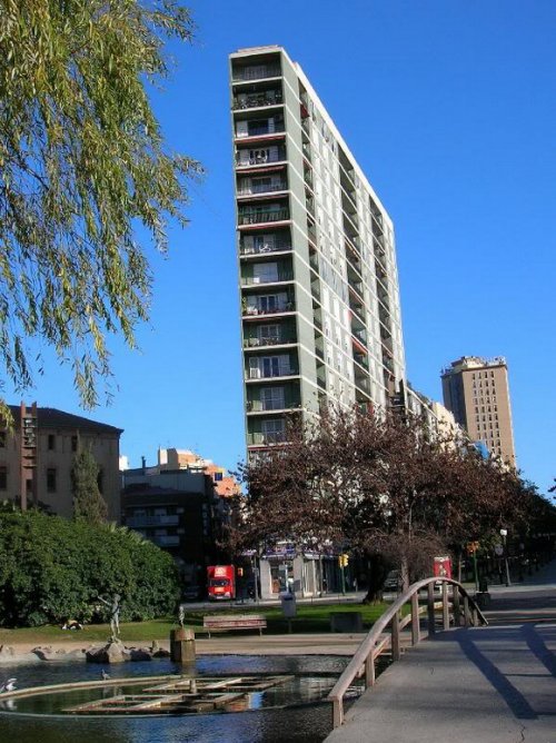 15 Супертонких зданий