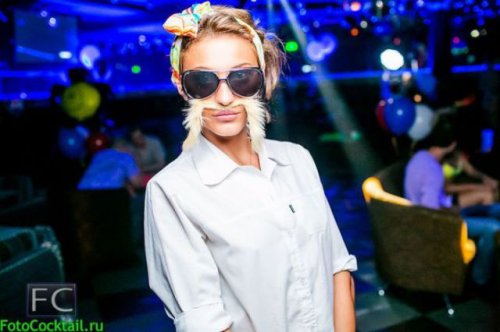 Клабберы на ночных тусовках (29 фото)