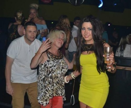 Клабберы на ночных тусовках (29 фото)