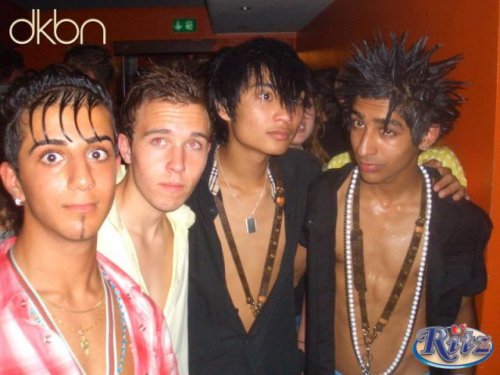 Клабберы на ночных тусовках (29 фото)