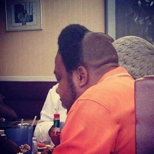 Новую стрижку не желаете? (26 фото)