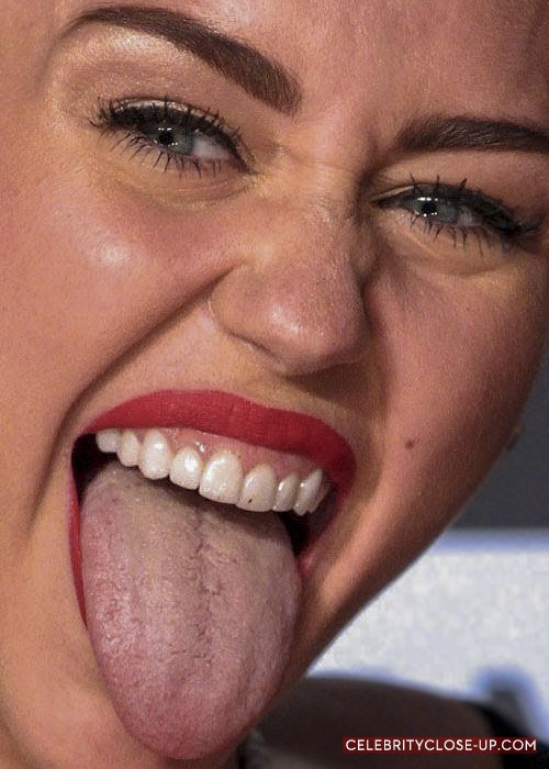 Лица знаменитостей крупным планом (30 фото) Лица знаменитостей крупным планом (30 фото)