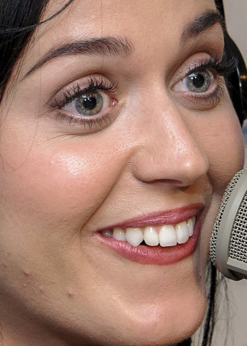 Лица знаменитостей крупным планом (30 фото) Лица знаменитостей крупным планом (30 фото)