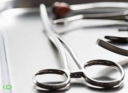 9 Медицинских процедур, которые люди провели на себе самостоятельно из-за отсутствия доступа к медицинской помощи