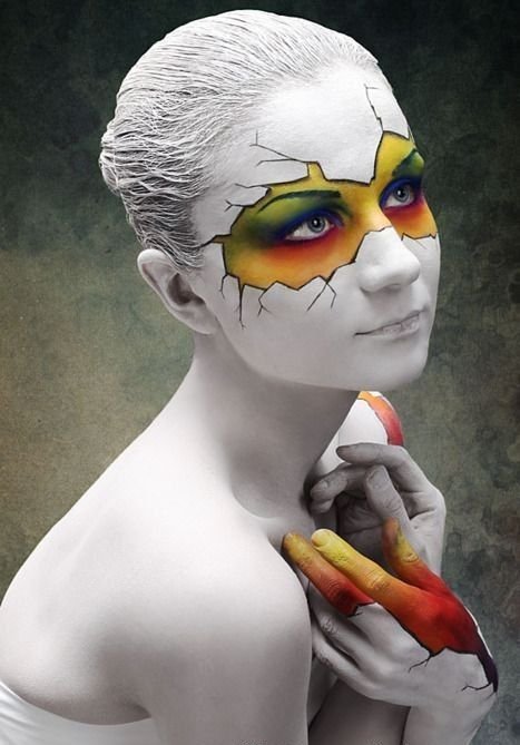 Отличный макияж для вечеринки на Хэллоуин (12 фото) Отличный макияж для вечеринки на Хэллоуин (12 фото)