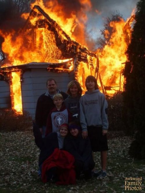 Нелепые семейные фотографии (31 фото)