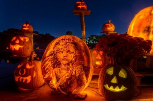 Тыквы-фонари на выставке в Провиденсе (25 фото)