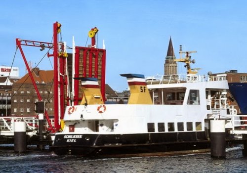 10 Великолепных разводных мостов