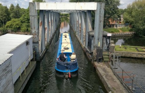 10 Великолепных разводных мостов