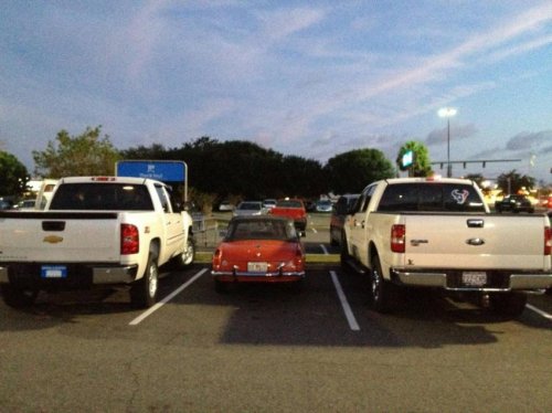 Фотоприколы на автотематику (28 фото)