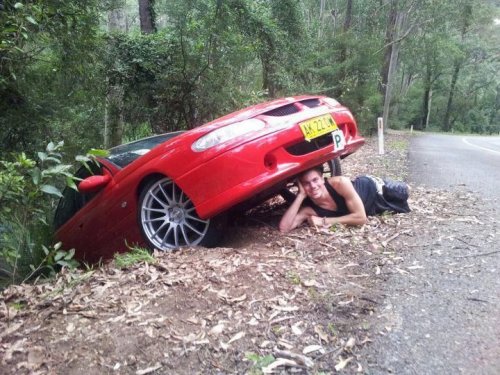 Фотоприколы на автотематику (28 фото)