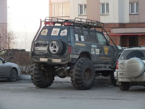 Фотоприколы из мира автомобилей (33 фото)