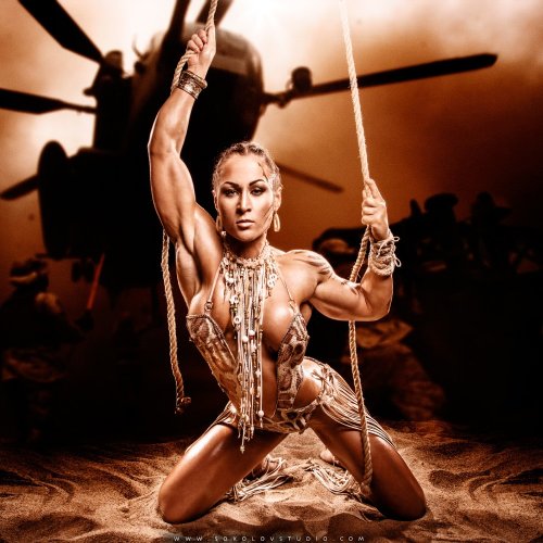 Карина Акмес в фотосессии Александра Соколова (13 фото)