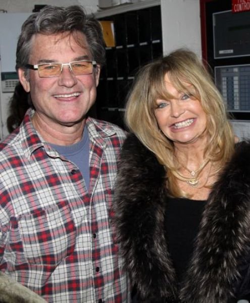 Самые крепкие браки знаменитостей (42 фото) Самые крепкие браки знаменитостей (42 фото)