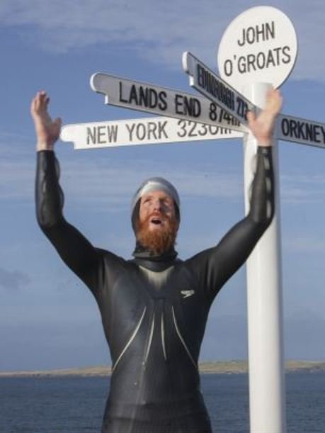 32-летний мужчина проплыл вдоль восточного побережья Великобритании (13 фото) 32-летний мужчина проплыл вдоль восточного побережья Великобритании (13 фото)