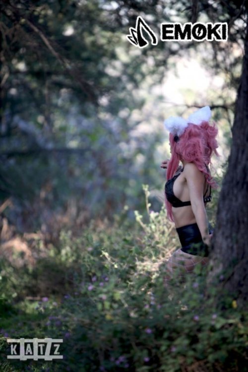 Косплей от сексуальной Лизы Кац (29 фото)