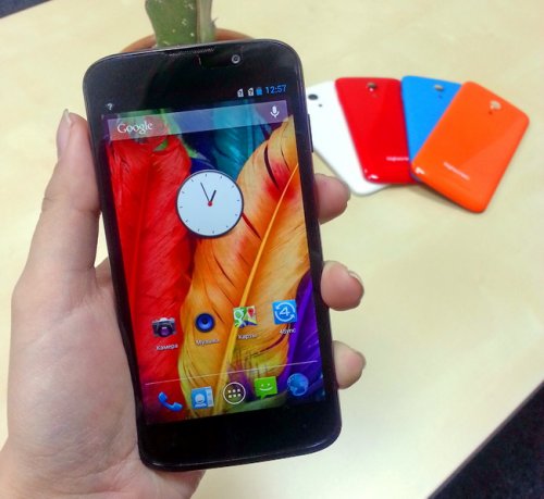 Удивительные смартфоны будущего и настоящего