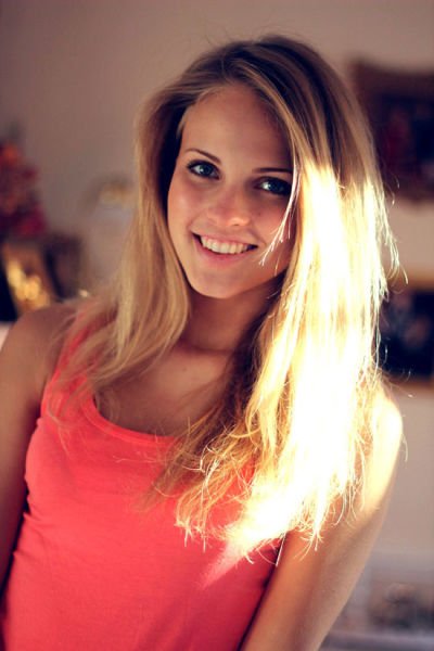 Симпатичные девушки из соцсетей (31 фото)