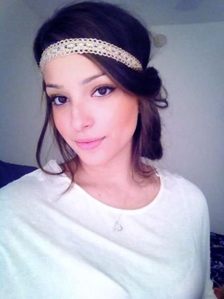 Симпатичные девушки из соцсетей (31 фото)