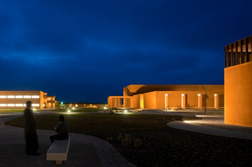 Самые впечатляющие университетские городки мира (10 фото)