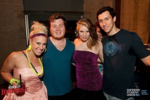 Самые прикольные фотобомбы года (24 шт)