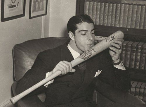 Топ-10 Неожиданных способов, которыми звёзды зарабатывали основную часть своего состояния