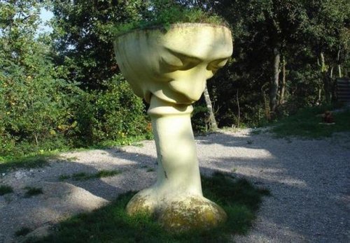 Топ-10 Странных статуй, созданных как будто из кошмаров