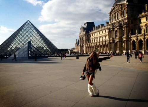 Новый странный фототренд среди японской молодёжи (28 фото)