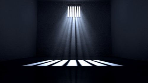 Топ-10 удивительных человек, которые многие годы провели в полной изоляции