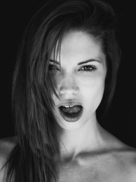 Симпатичные девушки (24 фото) Симпатичные девушки (24 фото)