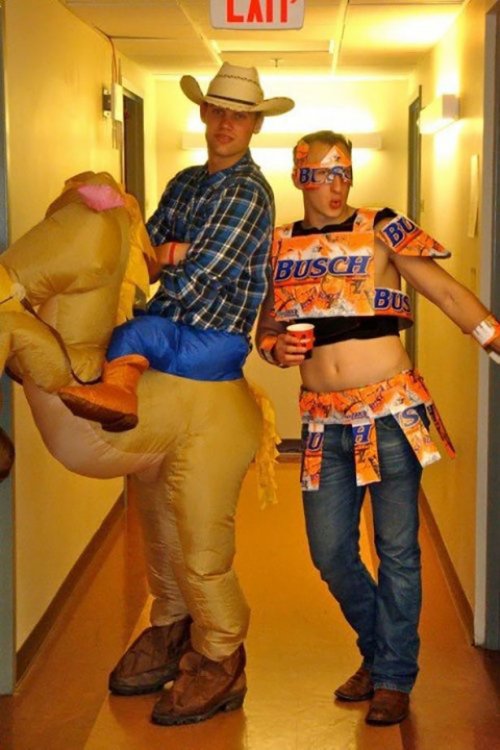 Будни и праздники американских студентов (27 фото)