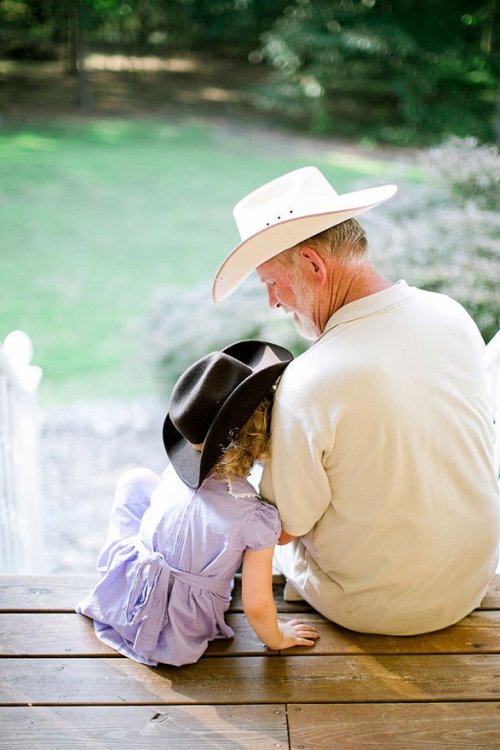 Любящие папы и их любимые дочки (27 фото)