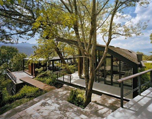 Уединённые лесные домики (24 фото) Уединённые лесные домики (24 фото)