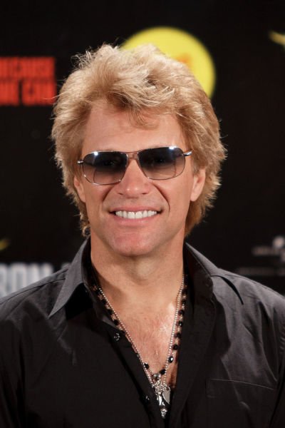 Неправдоподобные места работ звёзд до их популярности (38 фото) Неправдоподобные места работ звёзд до их популярности (38 фото)