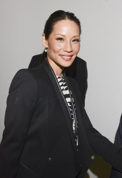 Неправдоподобные места работ звёзд до их популярности (38 фото) Неправдоподобные места работ звёзд до их популярности (38 фото)