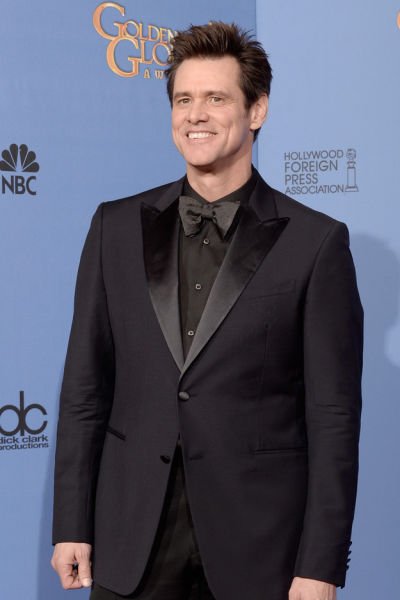 Неправдоподобные места работ звёзд до их популярности (38 фото) Неправдоподобные места работ звёзд до их популярности (38 фото)