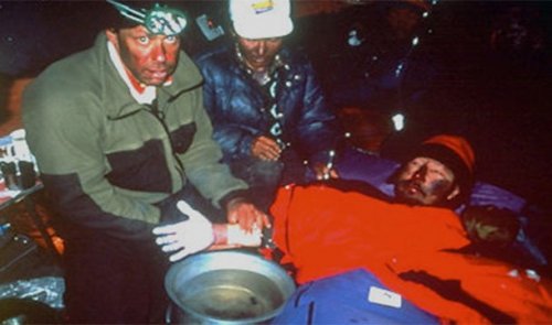 Топ-25 Удивительных историй выживания вопреки всему