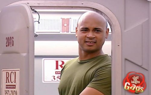  Шутка-сюрприз Из туалета — в переговорную 