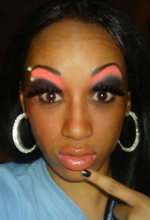 Жертвы макияжа (31 фото)