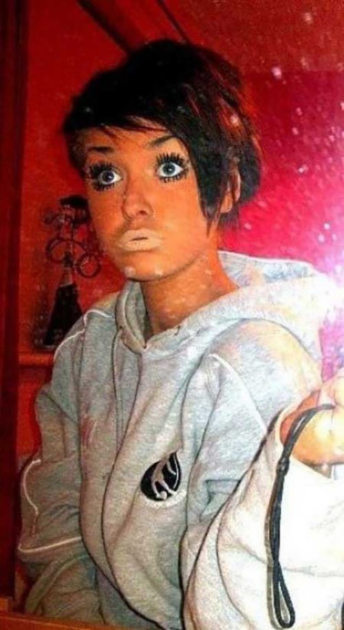 Жертвы макияжа (31 фото)