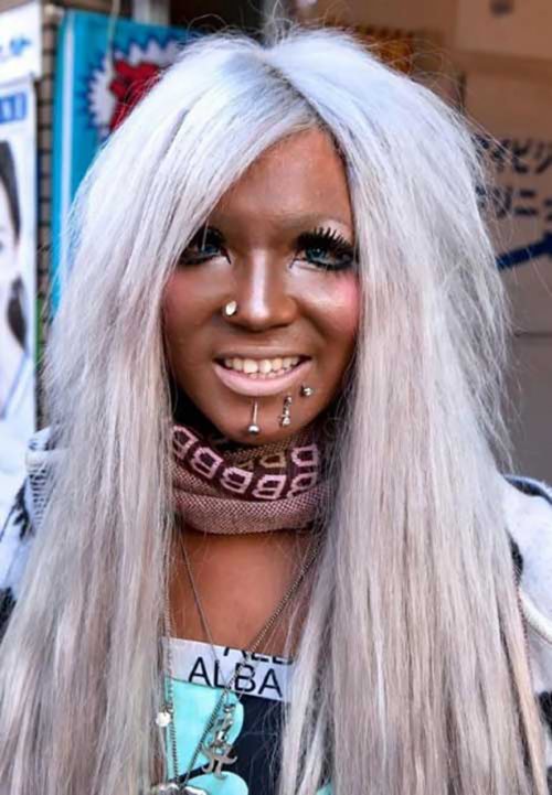 Жертвы макияжа (31 фото)