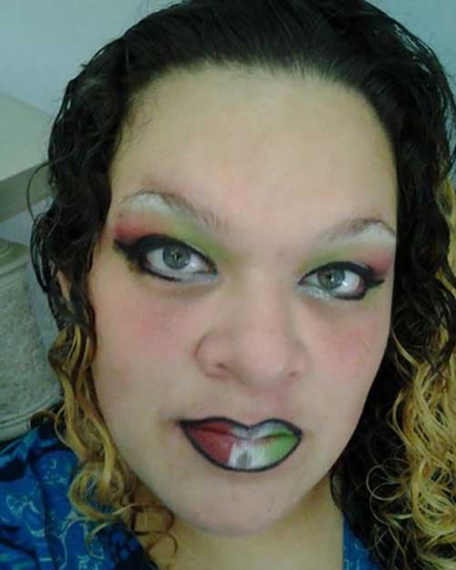 Жертвы макияжа (31 фото)