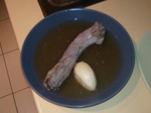 Самые унылые офисные обеды (27 фото)