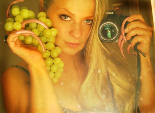 Обладательницы мегадлинных ногтей (30 фото)