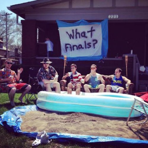 Студенческие вечеринки (26 фото)