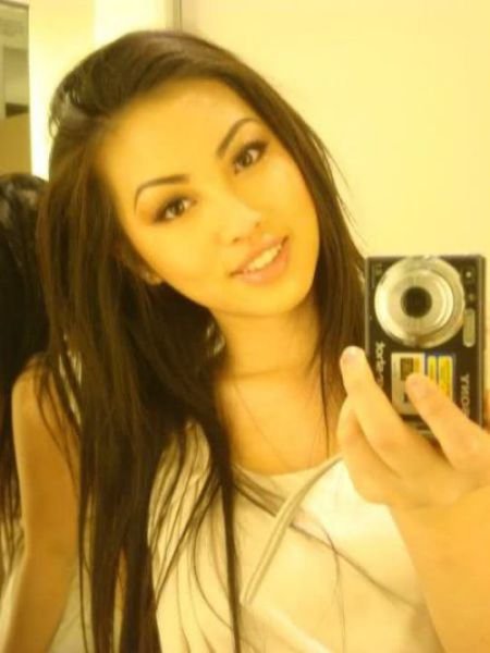 Симпатичные девушки (27 фото)