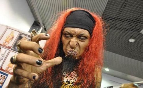 Ужасающие модификации тела (16 фото)