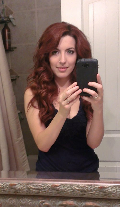 Девичьи самострелы из соцсетей (30 фото)