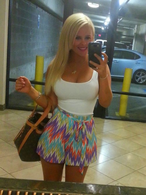 Девичьи самострелы из соцсетей (30 фото)